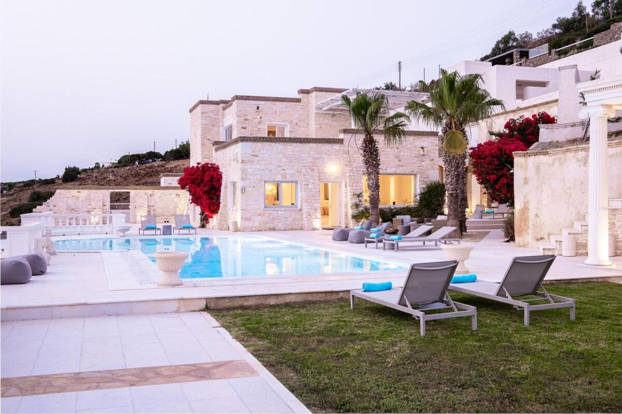 Luxury Villa Aethra -Island Living Paros- Екстер'єр фото