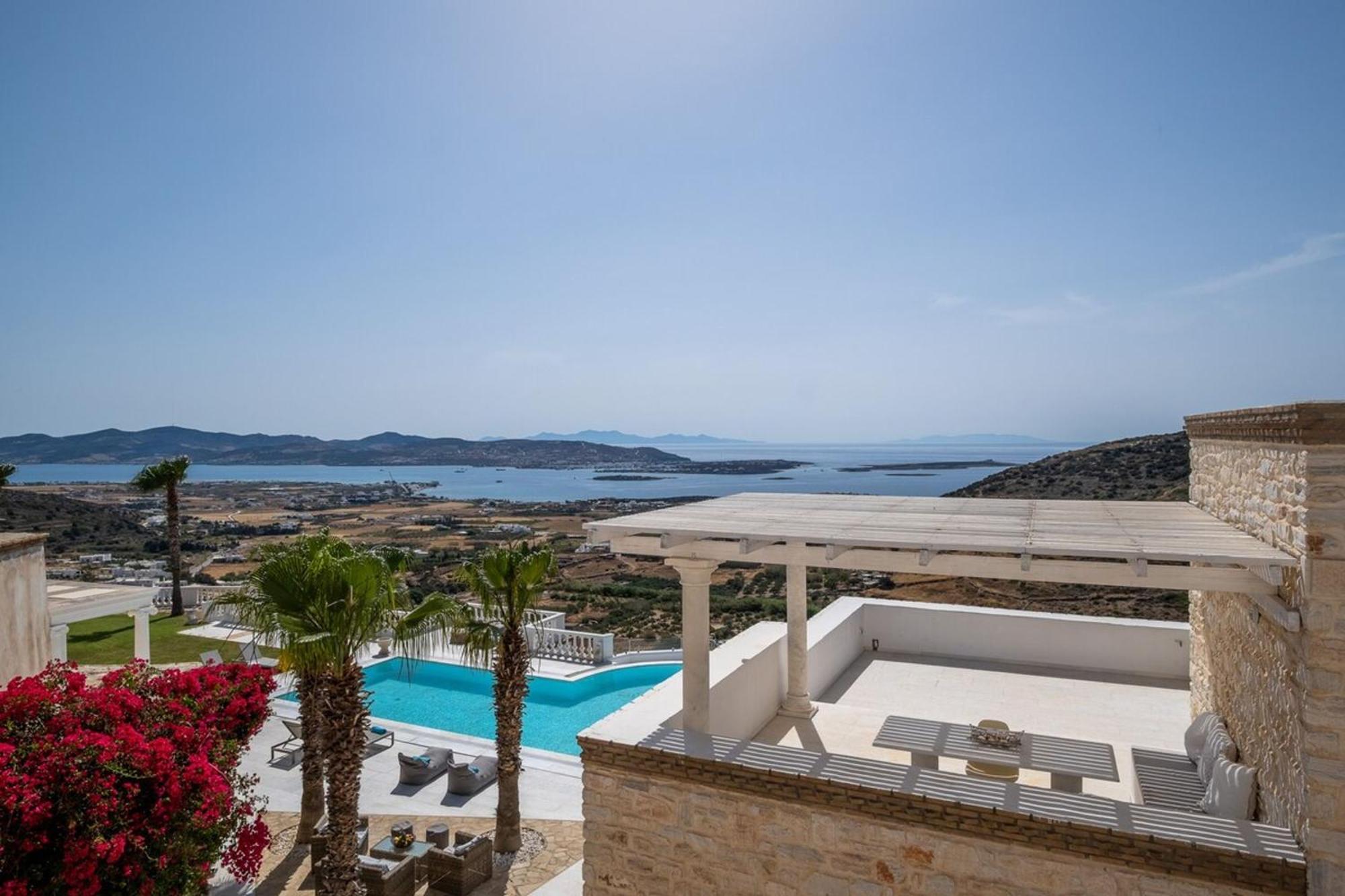 Luxury Villa Aethra -Island Living Paros- Екстер'єр фото
